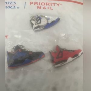 Retro Jordan 4’s KeyChain’s !